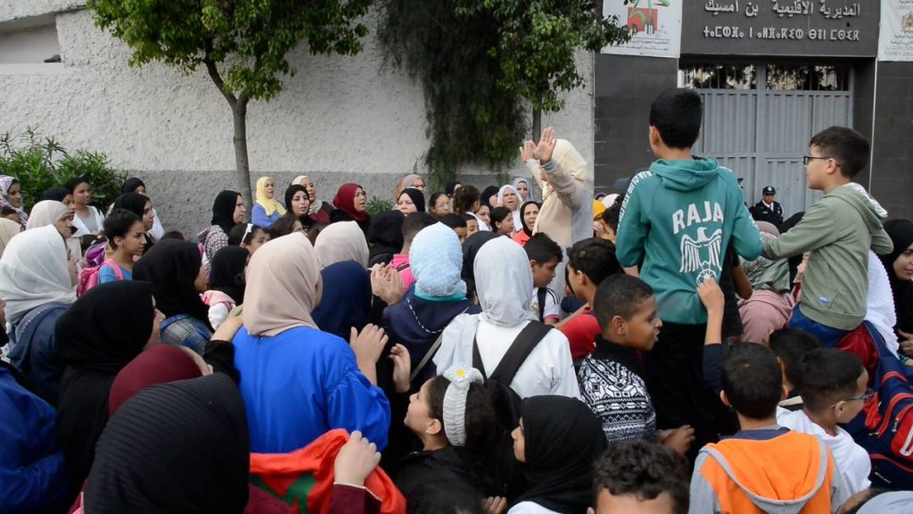 أولياء أمور التلاميذ: "لم يعد مقبولا بعد زيادة الحكومة أن يواصل الأساتذة الإضراب"