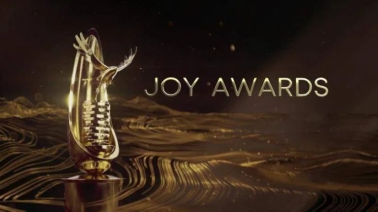 من بين المرشحين ياسين بونو.. جائزة "joy awards" تدخل مرحلة التصويت الأخيرة