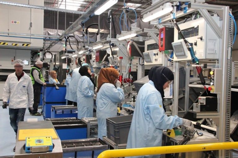 تحسين مناخ الاستثمار الخاص بالمغرب.. هل سيتم الإفراج عن الحصيلة الرقمية؟