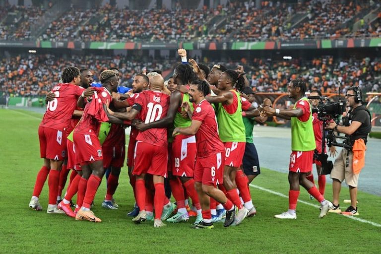 كأس أفريقيا.. غينيا تهزم غينيا الإستوائية وتتأهل إلى ربع النهائي