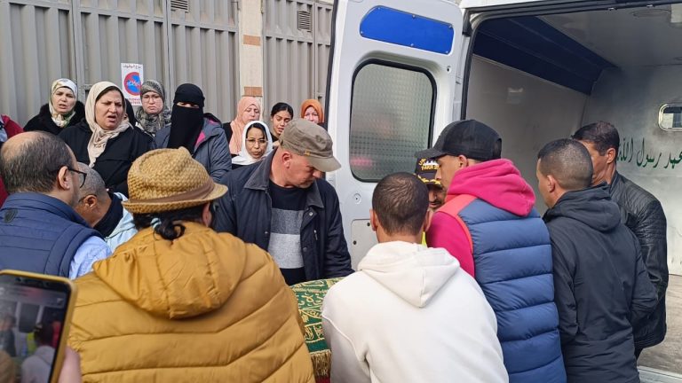 في غياب لزملائه من الوسط الفني.. تشييع جثمان الراحل "باعزيزي"