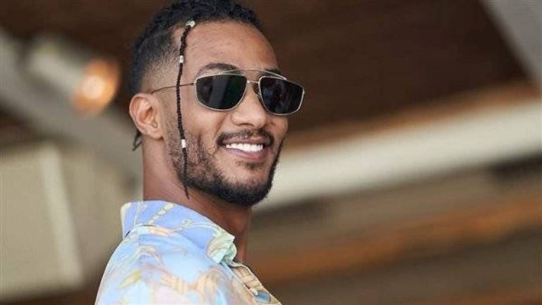 ما حقيقة القبض على محمد رمضان في مطار القاهرة؟