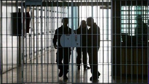 الصخيرات : ايداع ثلاث دركيين السجن بسبب" المخدرات الصلبة"