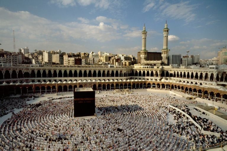 موسم الحج 1446.. فتح باب التسجيل الالكتروني