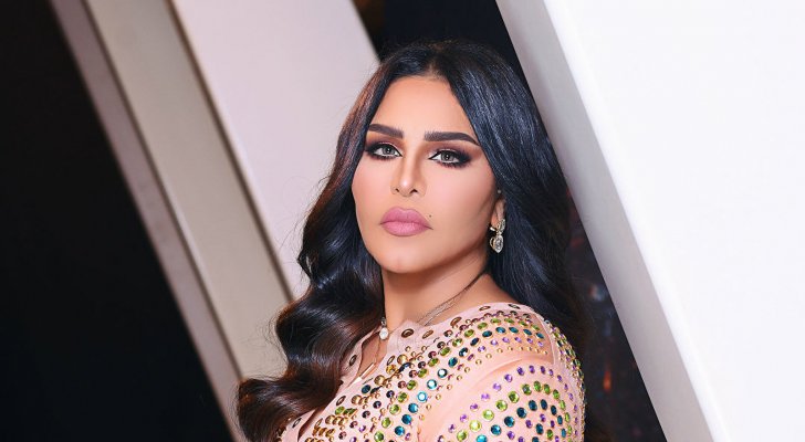 أحلام تكشف حقيقة تعرضها للسرقة في باريس
