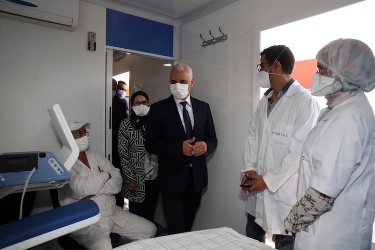 أيت الطالب.."الاطباء النفسيين" لا يتجاوز عددهم 2644 طبيبا