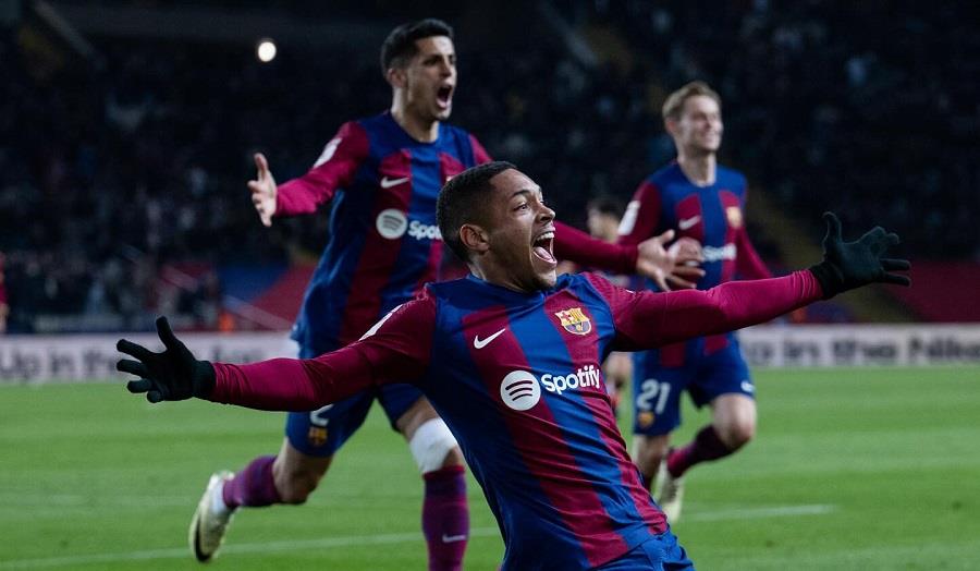 برشلونة يحقق فوزا صعبا أمام أوساسونا
