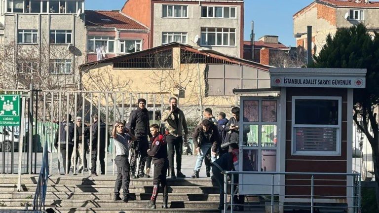تركيا.. قت.لى وجرحى بهجوم قرب مجمع المحاكم في إسطنبول