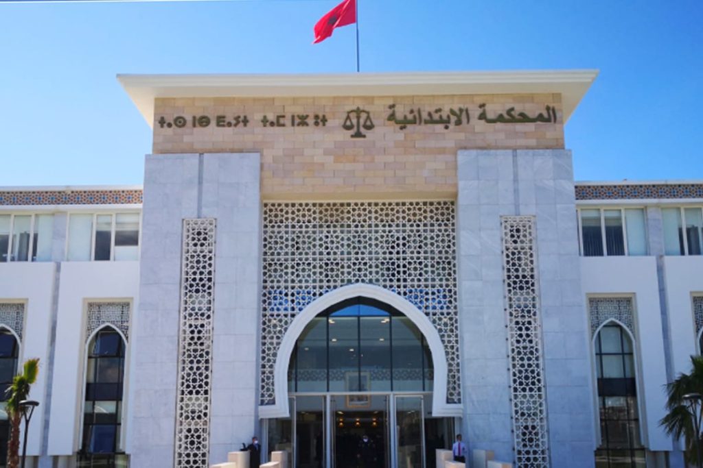 تزوير توقيع العمدة ..محكمة طنجة تصدر أحكامها في حق موظفين