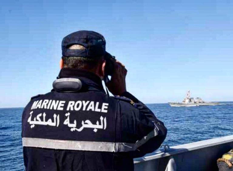البحرية الملكية تنقذ 56 مرشحا للهجرة السرية بسواحل لكويرة