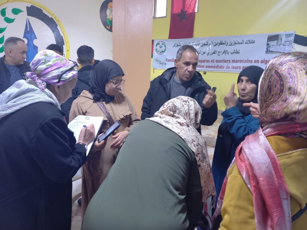 وجدة..جمعية تعد تقريرا صادما حول ظروف الشباب ضحايا الهجرة غير الشرعية والمحتجزين بالجزائر