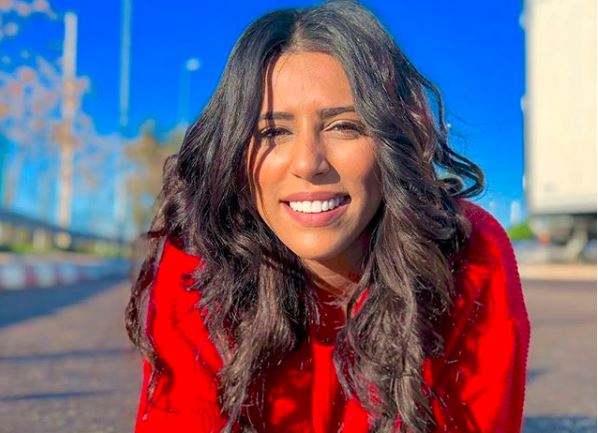 رجاء بلمير: "مكنحتافلش بعيد الحب.. وياربي تصب الشتا والتبروري نهار 14 فبراير"