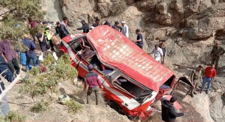 بنموسى يعزي أسر أطر تدريس ضمن ضحايا فاجعة أزيلال