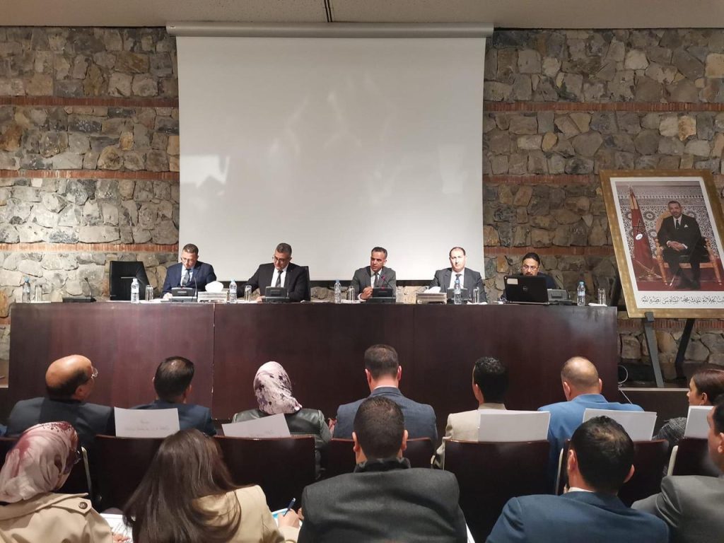 مراكش : موظفي العدل ينظمون ندوة "تحديات تطوير المهام القضائية و الادارية والمالية"