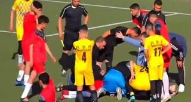 وفاة لاعب جزائري بعد إصابة خطيرة في الملعب