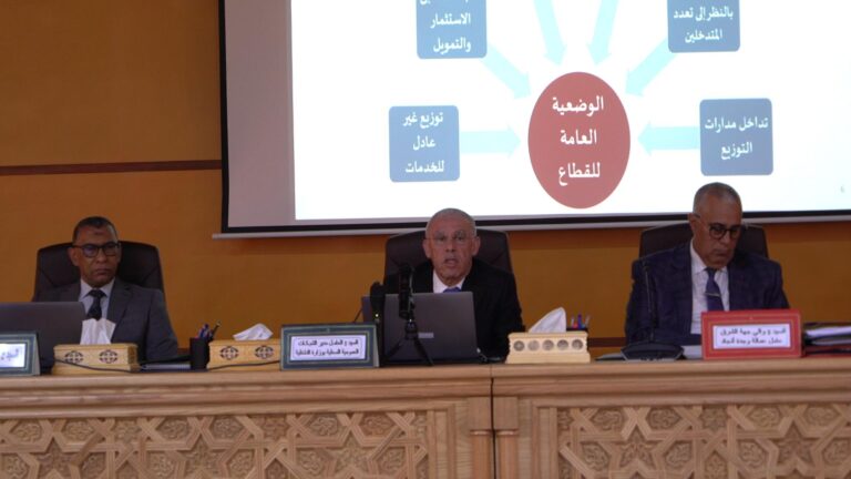 " الداخلية" تتواصل مع ساكنة فجيج حول تفويت تدبير الماء لشركة الشرق للتوزيع