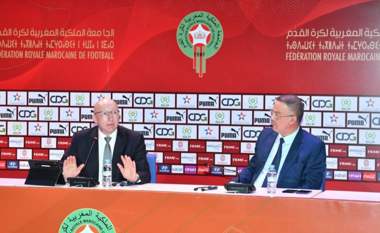 البلجيكي بويفيلد يعلن تمديد عقده مع الجامعة الملكية لكرة القدم