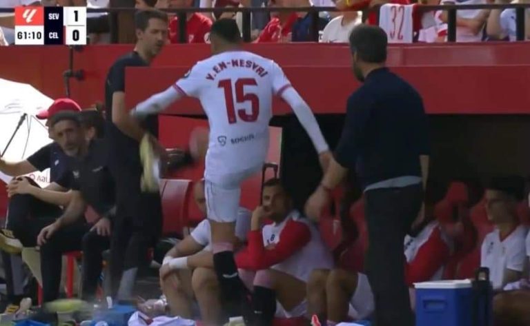 النصيري يعلق على واقعة غضبه بعد تغييره أمام سيلتا فيغو