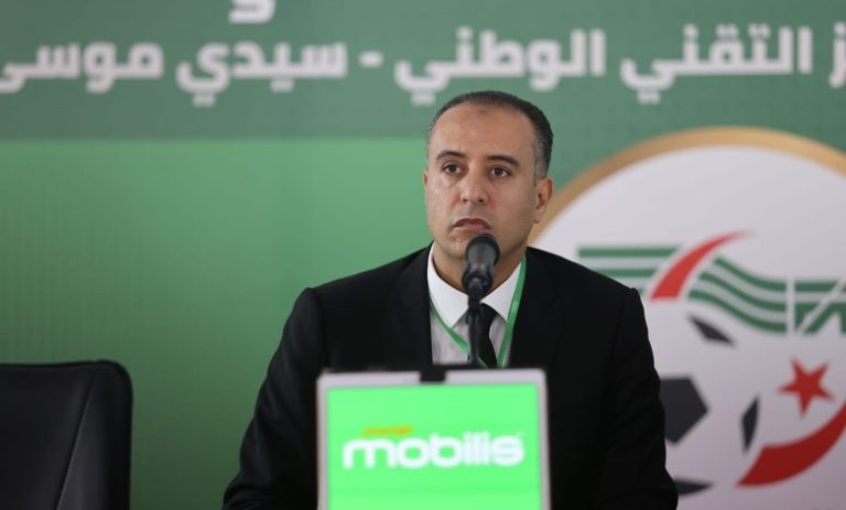 "تفكير خردة " .. الاتحاد الجزائري يقتني أقمصة جديدة لنهضة بركان!!