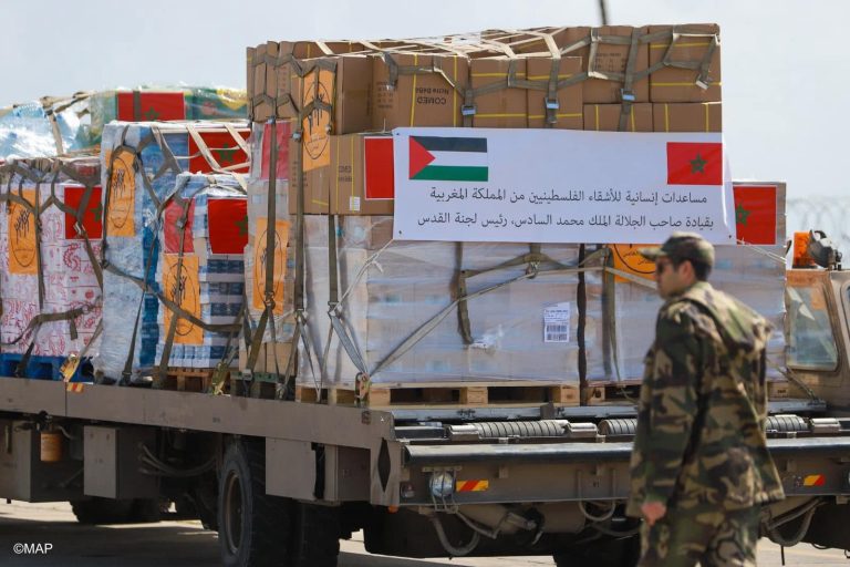 شخصيات فلسطينية تشيد بالعملية الإنسانية الكبيرة لوكالة بيت مال القدس