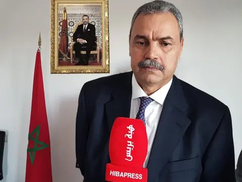 القنصل العام للمغرب بنابولي يبرز أهمية تعميم منظومة المواعيد والتمبر الإلكتروني