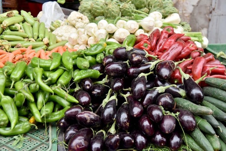 مجلس المنافسة يوصي ب14 توصية حول وضعية أسواق الخضر والفواكه