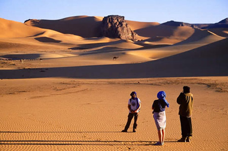 كذب الكابرانات يتواصل .. الجزائر تستقبل أزيد من 300 مليون سائح!