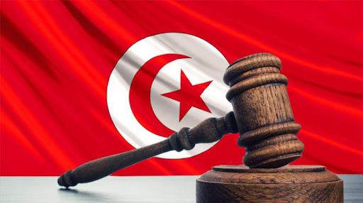 قضية التآمر على أمن الدولة..إحالة 12 متهمًا على القضاء بتونس