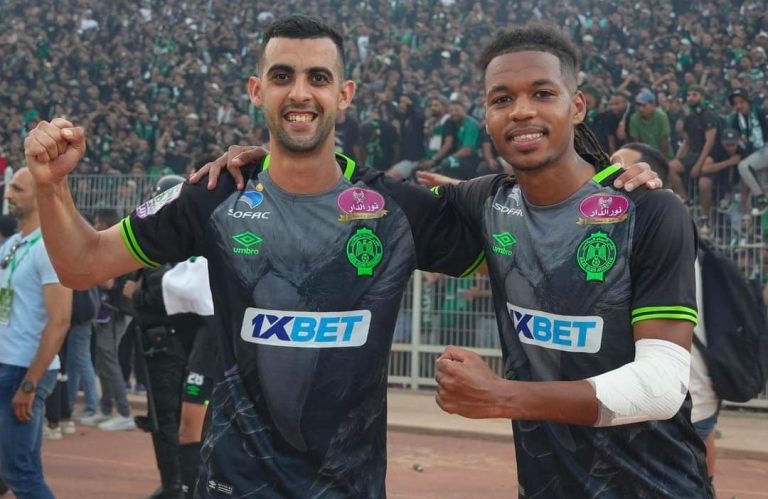 الأهلي المصري يوجه بوصلته لظهير الرجاء الأيسر بعد فشل صفقة عطية الله