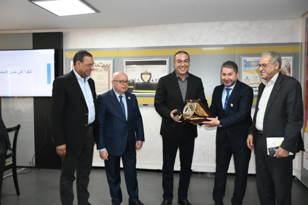 محمد أوزين يستقبل بمقر الحزب وفدا من قياديي الأحزاب السياسية الليبية