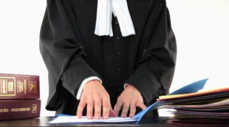 الوكيل العام بالقنيطرة يحيل محاميا زور حكما قضائيا على قاضي التحقيق