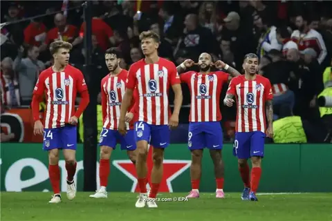 أتلتيكو مدريد الإسباني يعلن رحيل أربعة من نجومه