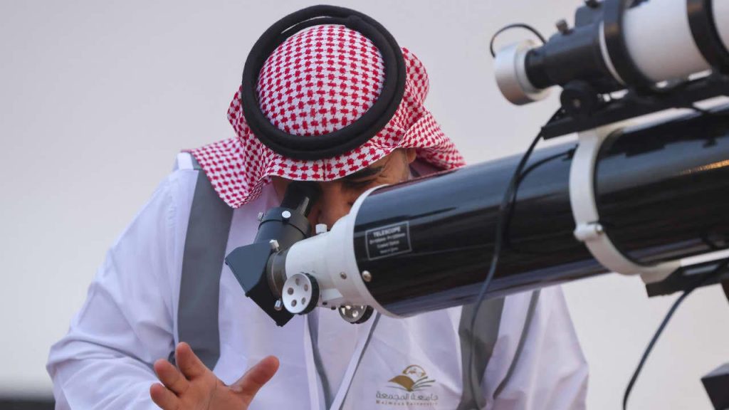 الجمعة أول أيام ذي الحجة في السعودية