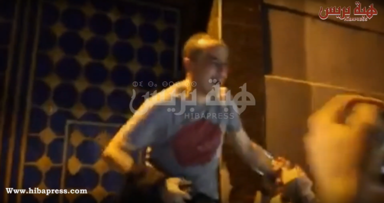 لحظة الافراج عن الصحافي سليمان الريسوني بعد استفادته من العفو الملكي