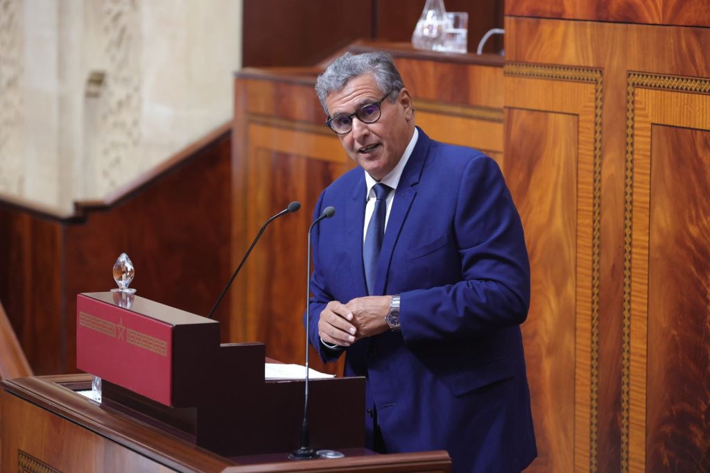 أخنوش: برنامج "مدن بدون صفيح" ساهم في تحسين ظروف عيش أكثر من 347 ألف أسرة