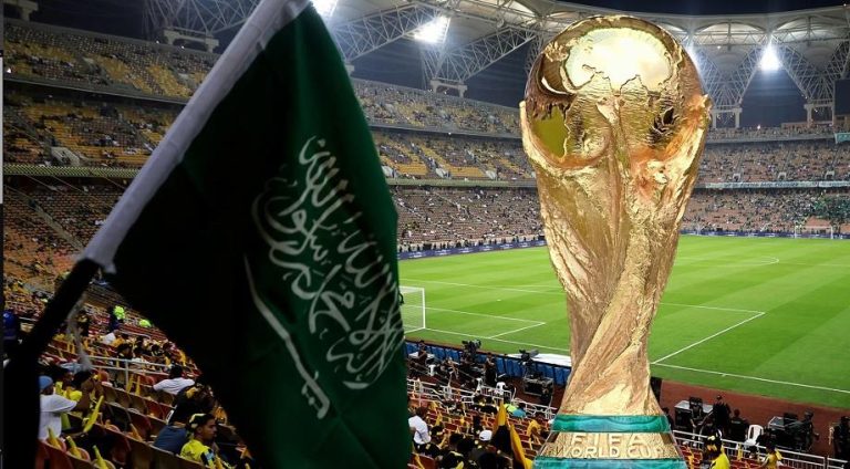 السعودية تستكمل ملف ترشحها لاستضافة كأس العالم 2034