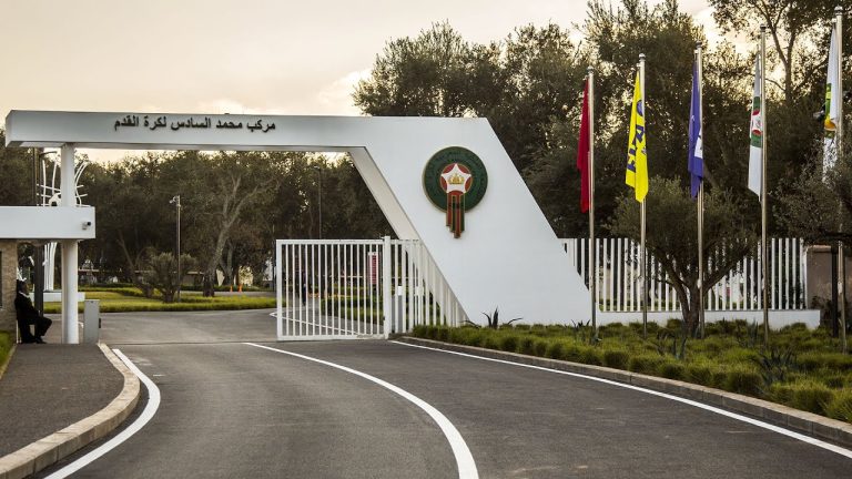 البنية التحتية المتطورة لمركز محمد السادس بالرباط تثير إعجاب بعثة العين الإماراتي