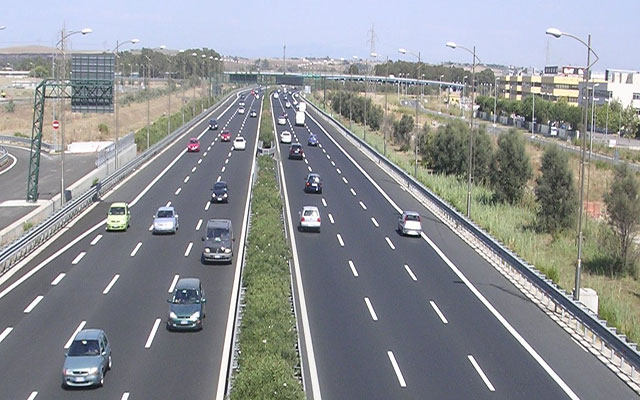 مشروع تثليث الطريق السيار الدار البيضاء برشيد يقترب من مرحلته النهائية