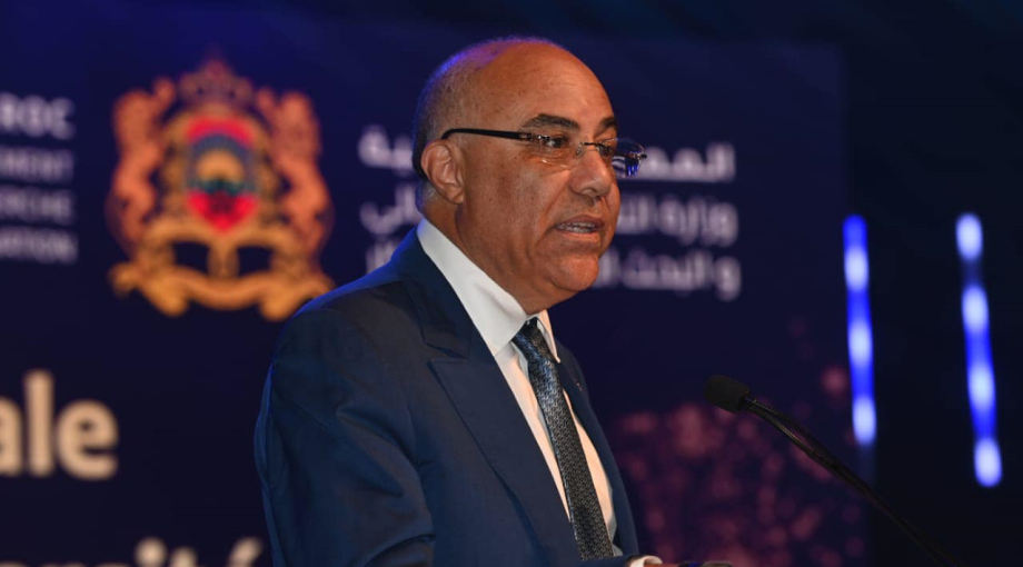 ميراوي يؤكد أهمية تحيين برامج التكوين الرقمي
