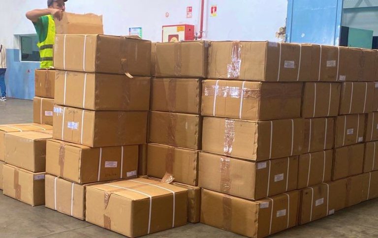 إجهاض محاولة تهريب أدوية مصنعة بمواد خطـ.ـيرة بميناء طنجة المتوسط