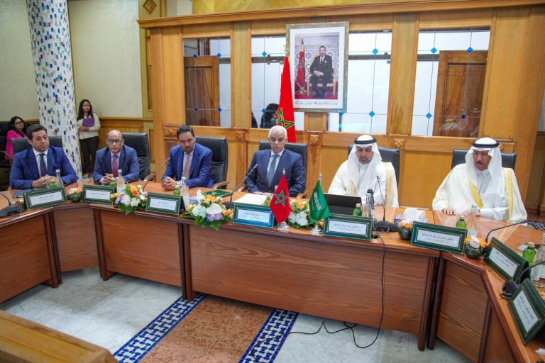 المغرب والسعودية يوقعان مذكرة تفاهم لتعزيز التعاون في الصحة والحماية الاجتماعية