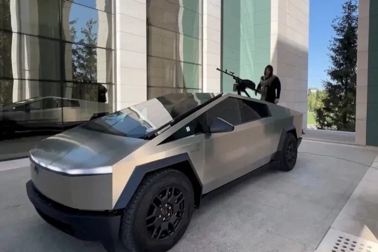 قديروف يقود "الوحش السيبراني"