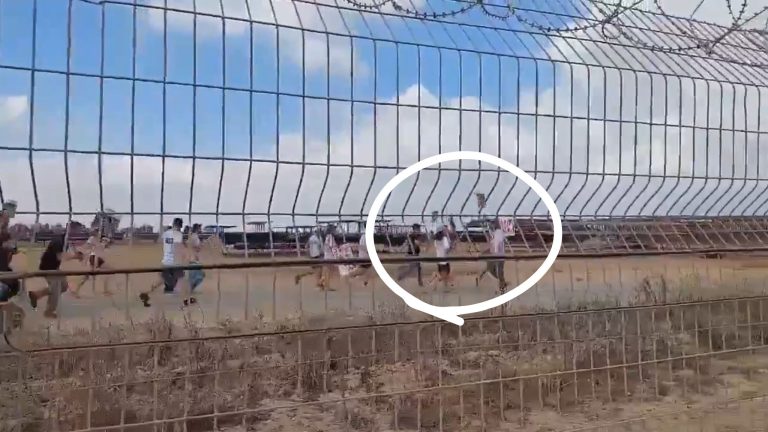 أقارب رهائن إسرائيليين يحاولون الدخول إلى غزة (فيديو)