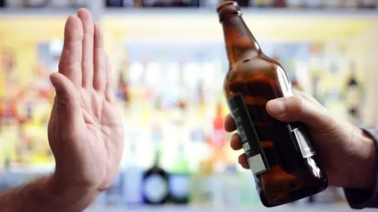 زايو .. المشروبات الكحولية تنهي حياة أربعيني