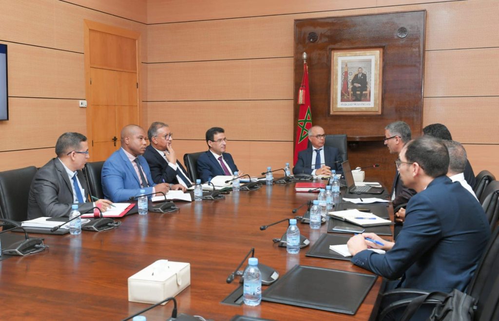 "نقابات" تجدد المطالبة بإلغاء تسقيف سن اجتياز المباريات