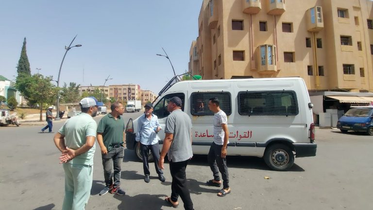 سطات.. السلطات المحلية تُواصل حملاتها لإخلاء ساحات المساجد
