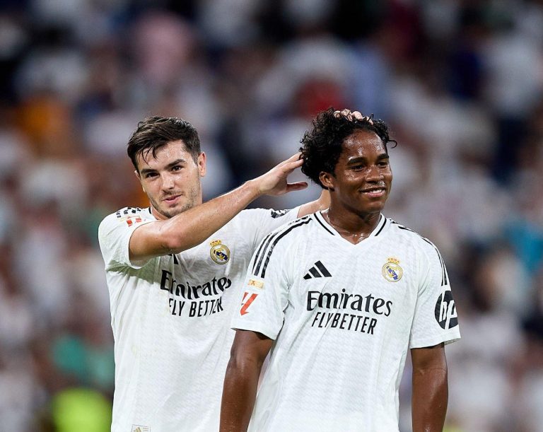 إبراهيم دياز وإندريك فيليب بقميص ريال مدريد