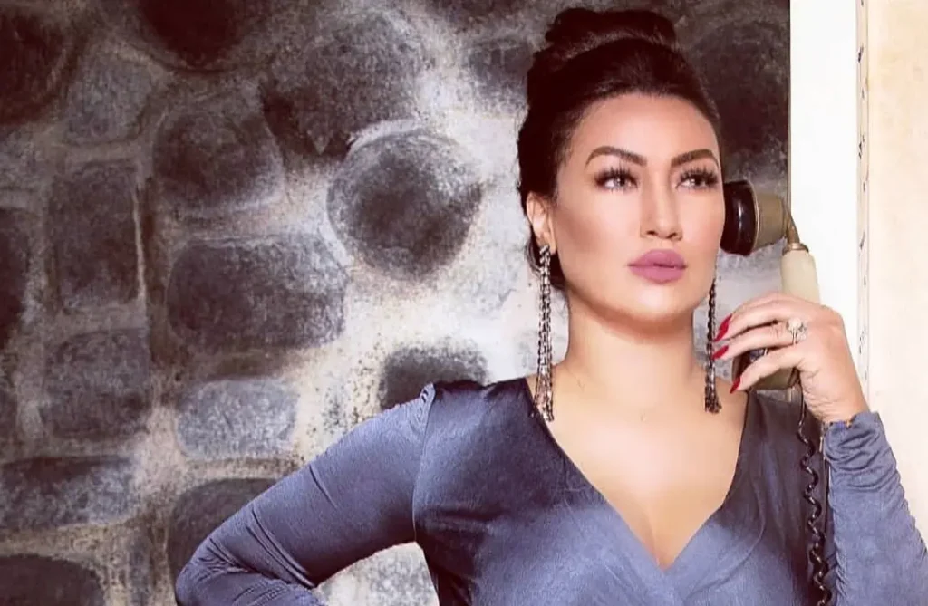 الممثلة إلهام قروي: "قررت ننحرف وندير فضايح باش نتشهر ونخدم"