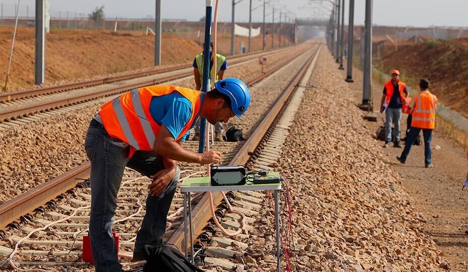 شركة صينية تفوز بصفقة أشغال السكك الحديدية لمشروع “TGV” بين أكدال و زناتة