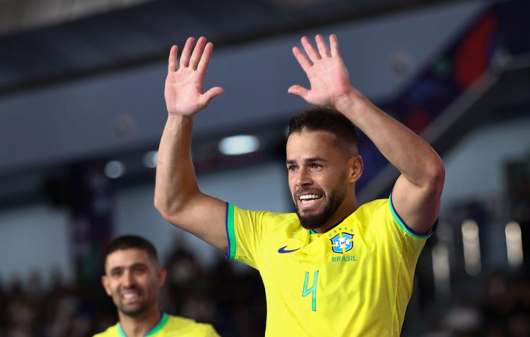مارلون أرواخو، لاعب منتخب البرازيل لكرة القدم داخل القاعة
